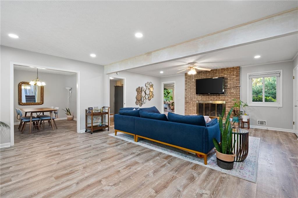 1108 Research Drive NE