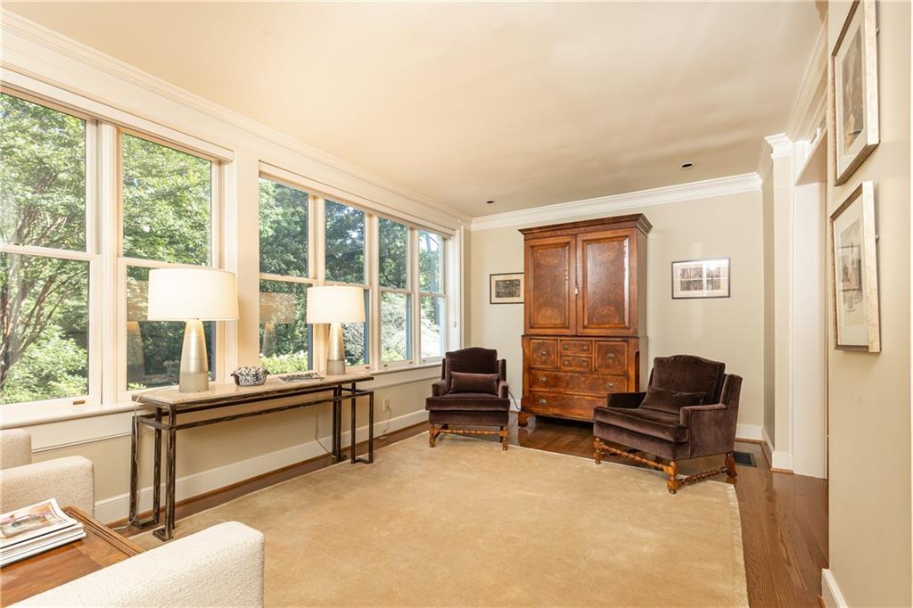 3502 Paces Place NW