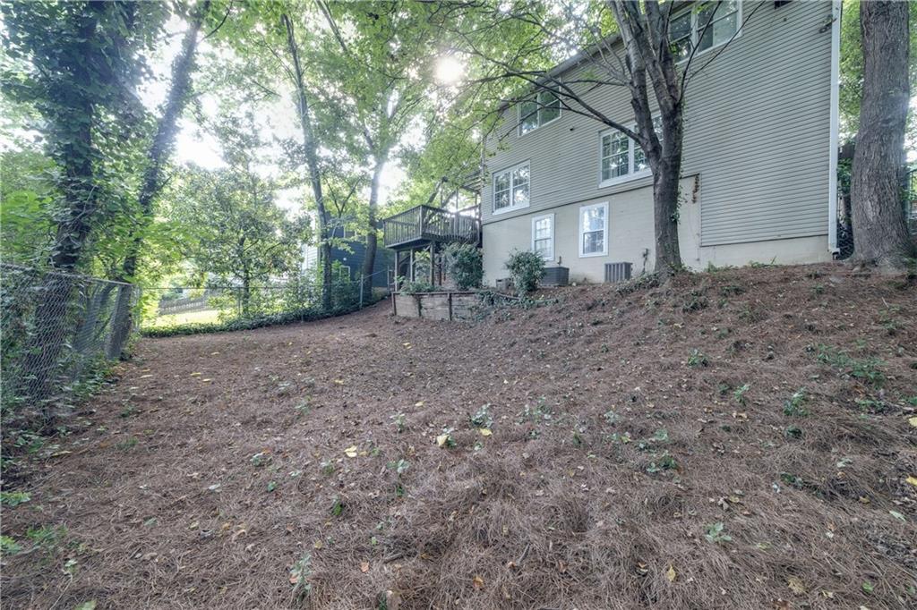 1841 Woodland Hills Avenue NW