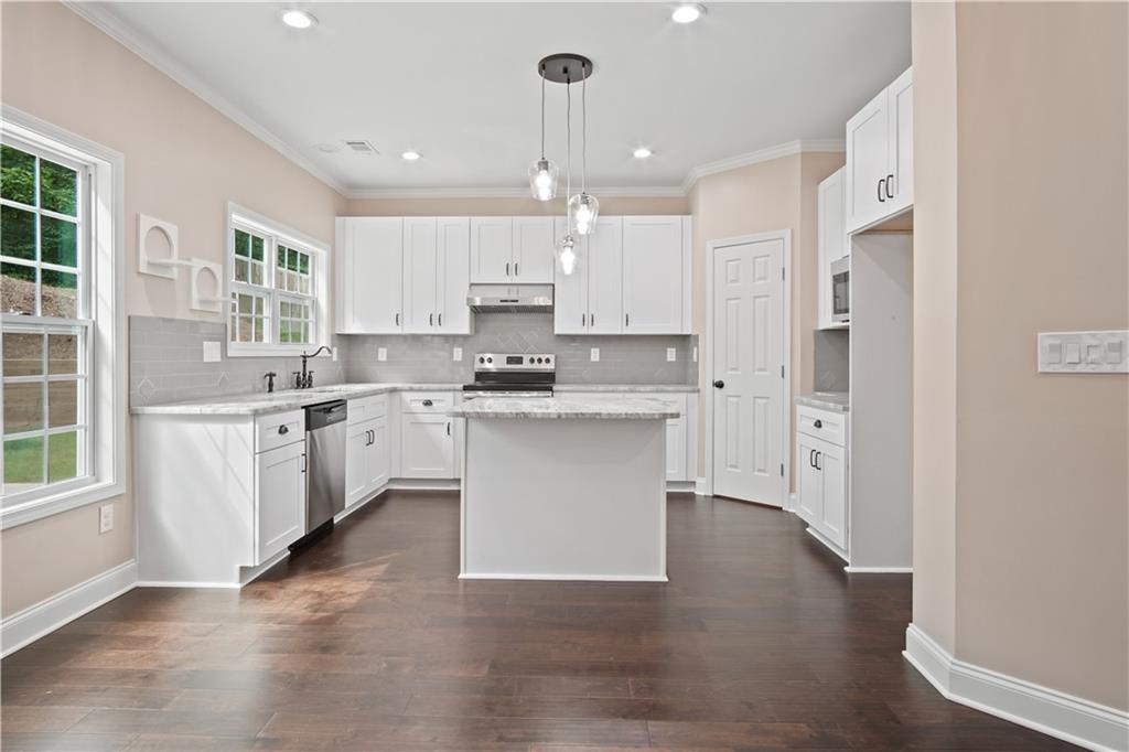 2683 Kachina Trail