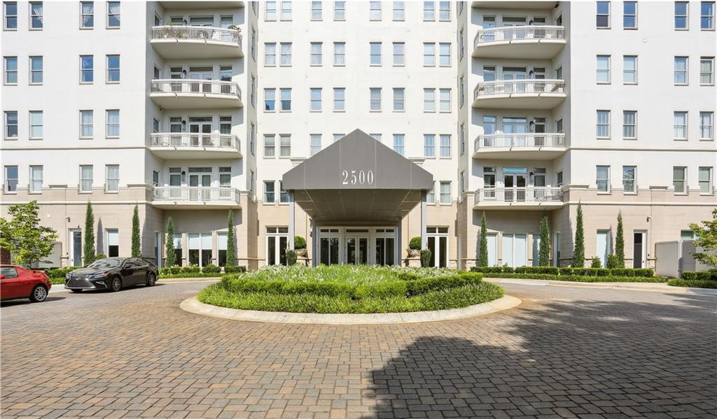 2500 Peachtree Road NW Unit 304N