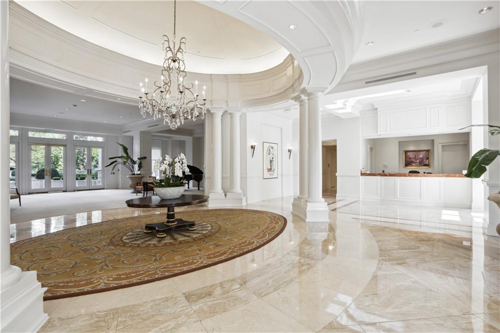 2500 Peachtree Road NW Unit 304N