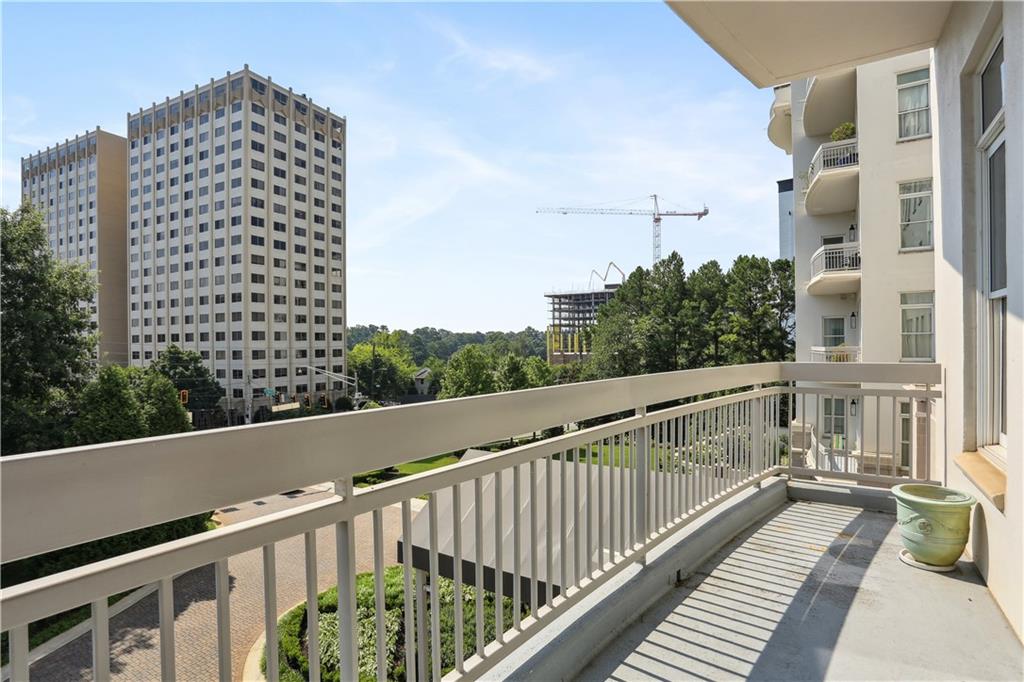 2500 Peachtree Road NW Unit 304N