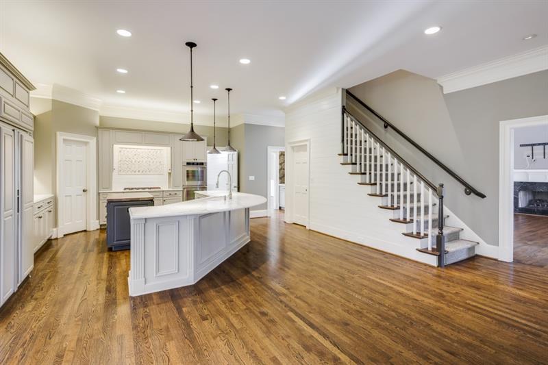 565 Mount Paran Road