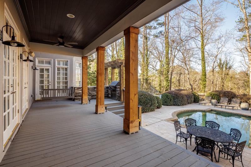 565 Mount Paran Road