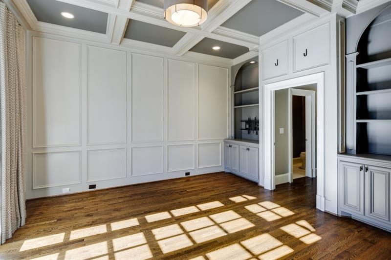 565 Mount Paran Road