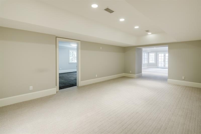 565 Mount Paran Road