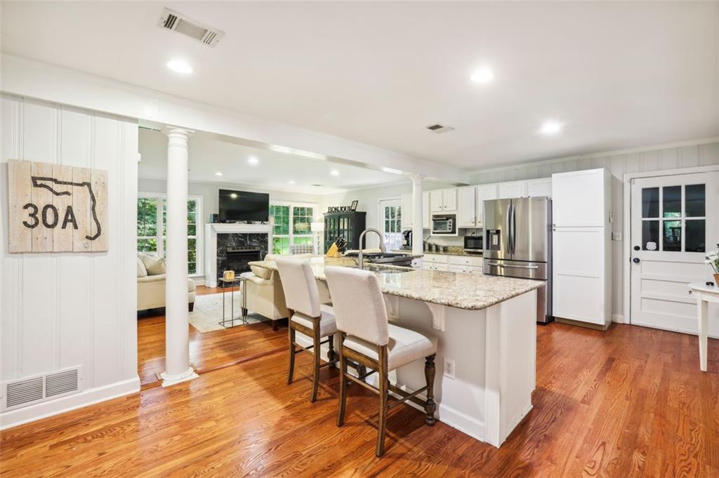 6595 Wright Circle