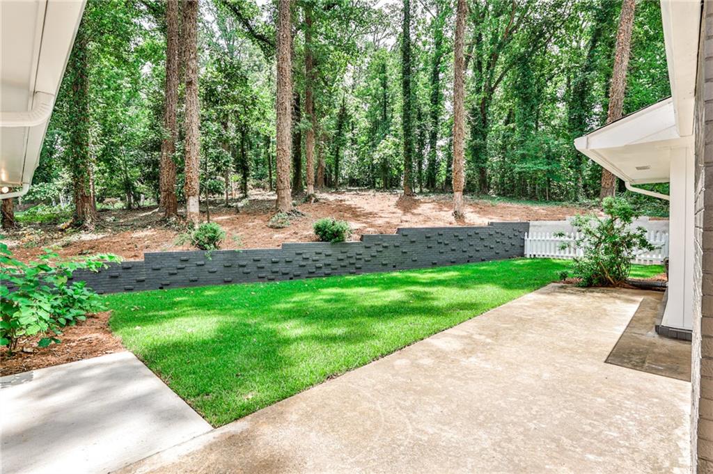 846 Thackston Drive