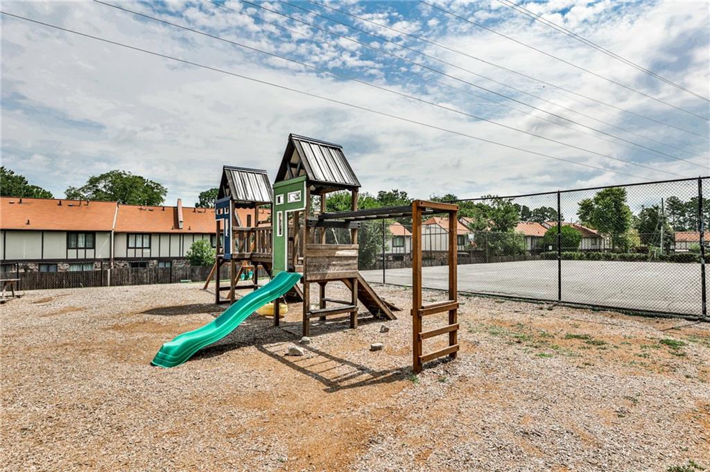 1189 Ashborough Drive SE Unit G