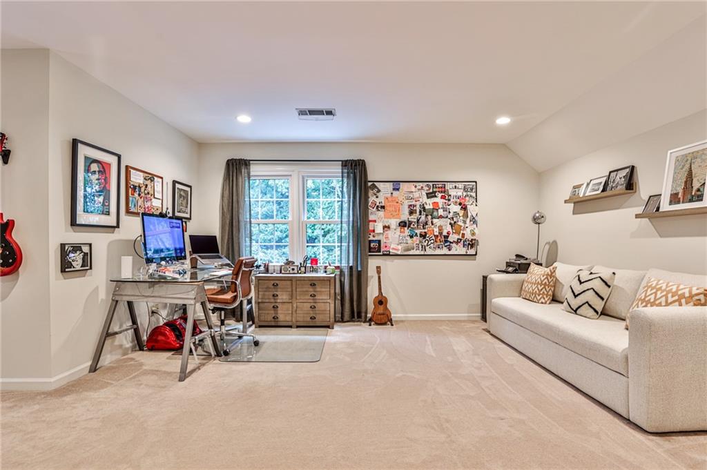 435 Tavern Circle