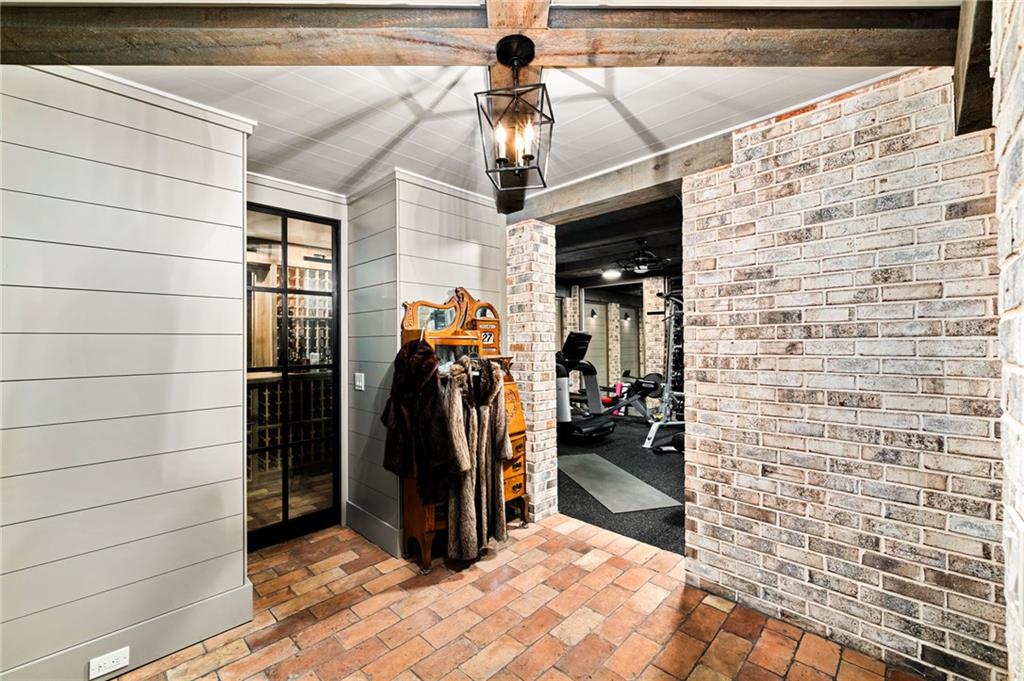 39 W Wesley Road NW Unit 4