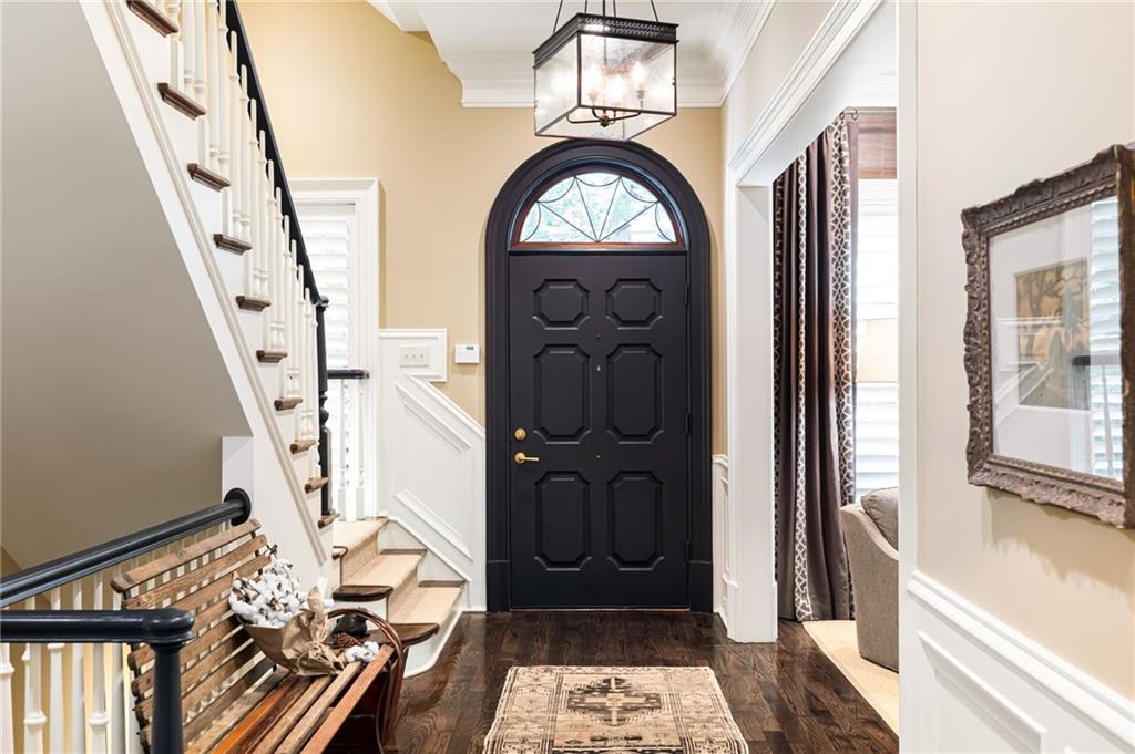 39 W Wesley Road NW Unit 4