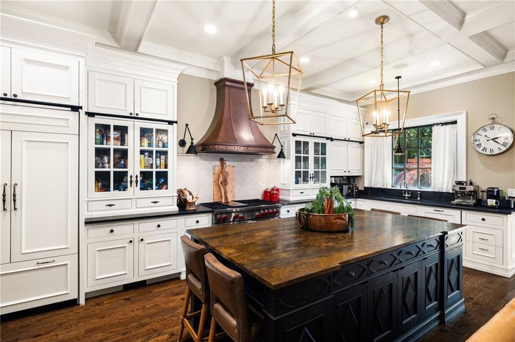 39 W Wesley Road NW Unit 4