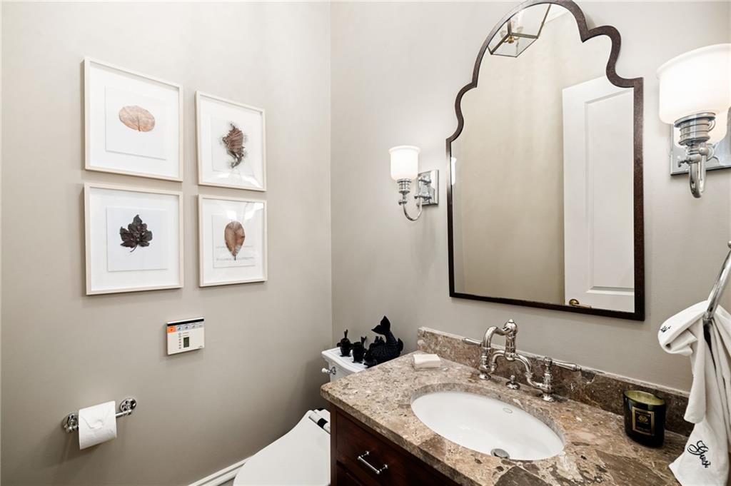 39 W Wesley Road NW Unit 4