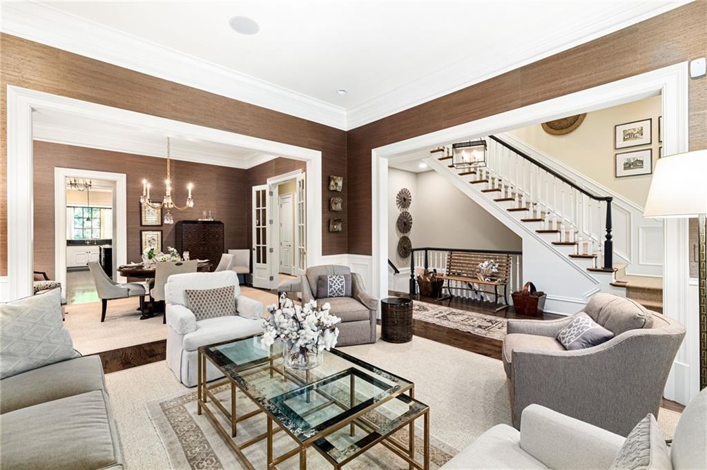 39 W Wesley Road NW Unit 4