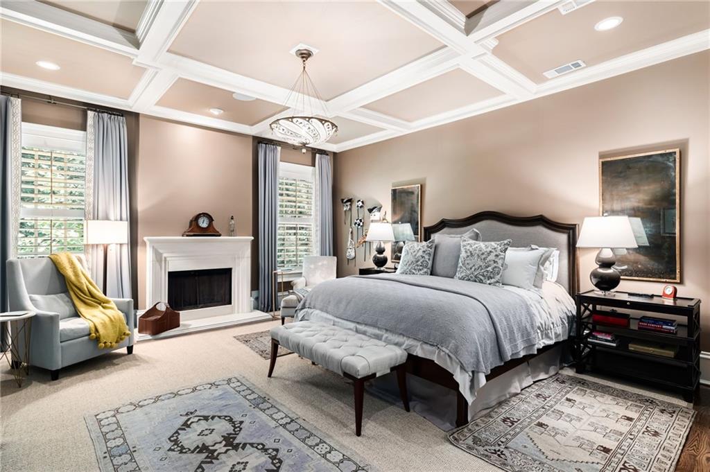 39 W Wesley Road NW Unit 4
