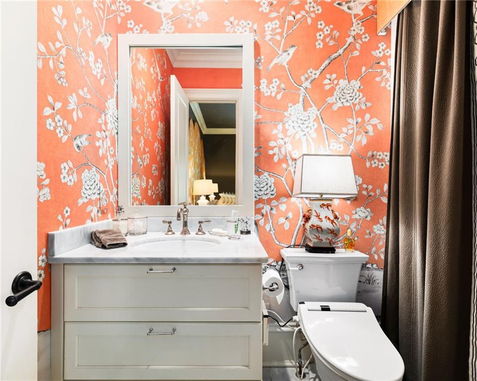 39 W Wesley Road NW Unit 4