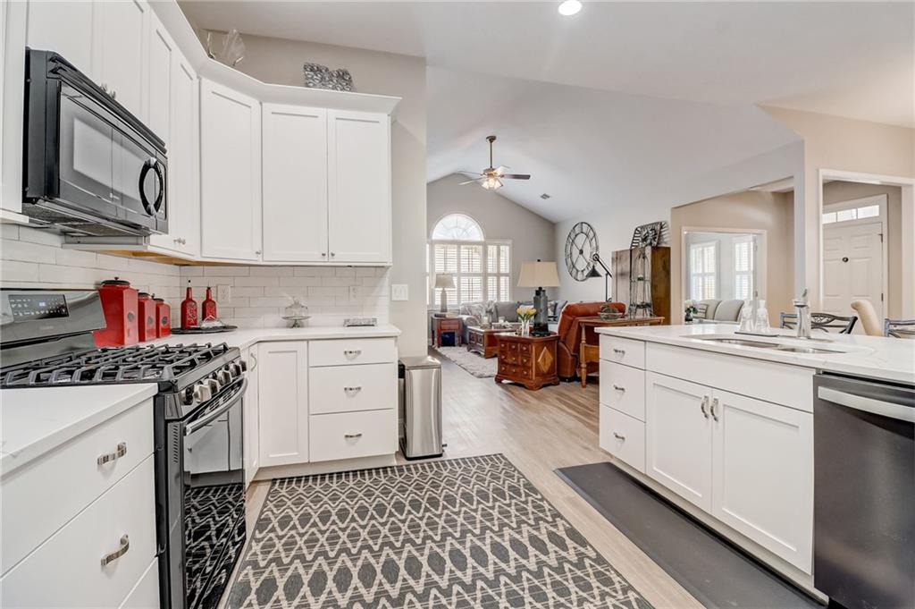 2720 Grapevine Circle Unit 1802