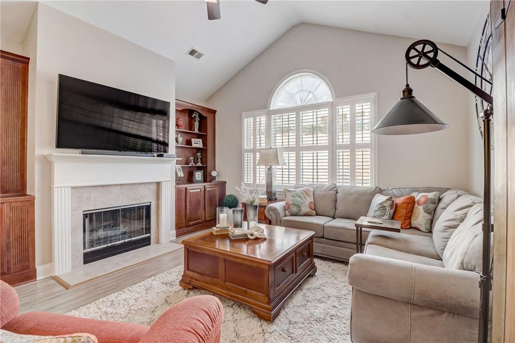 2720 Grapevine Circle Unit 1802