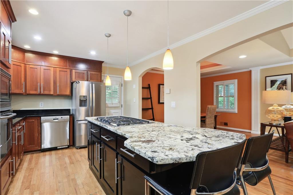 2225 Armand Road NE