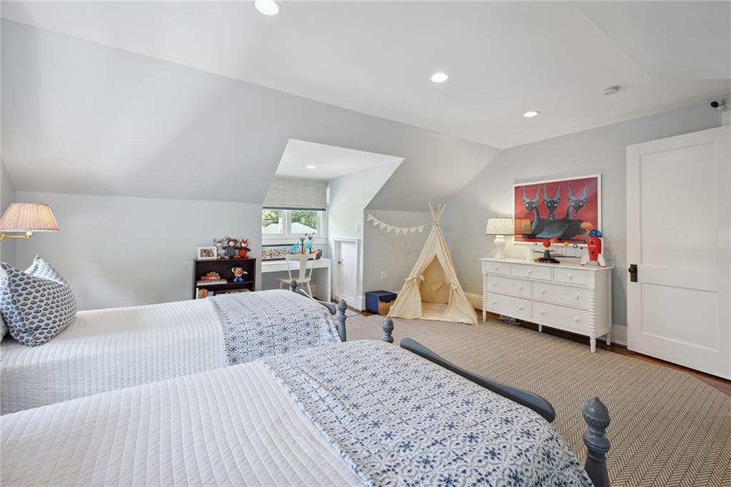 445 Clifton Road NE