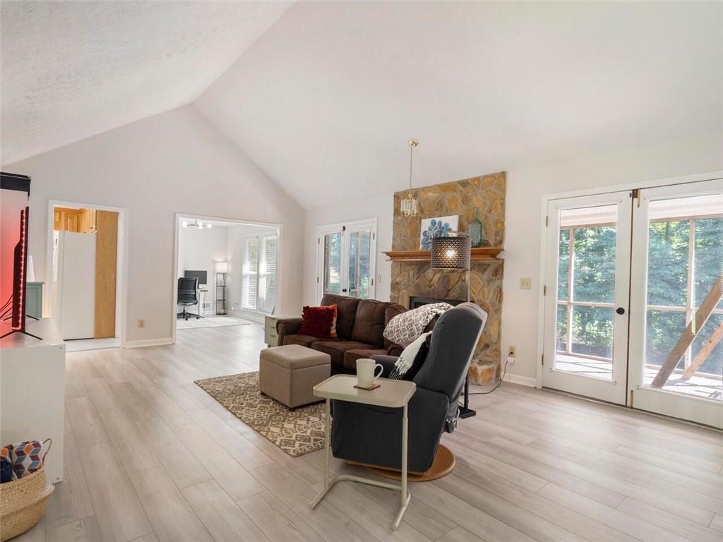 4636 Lou Ivy Road
