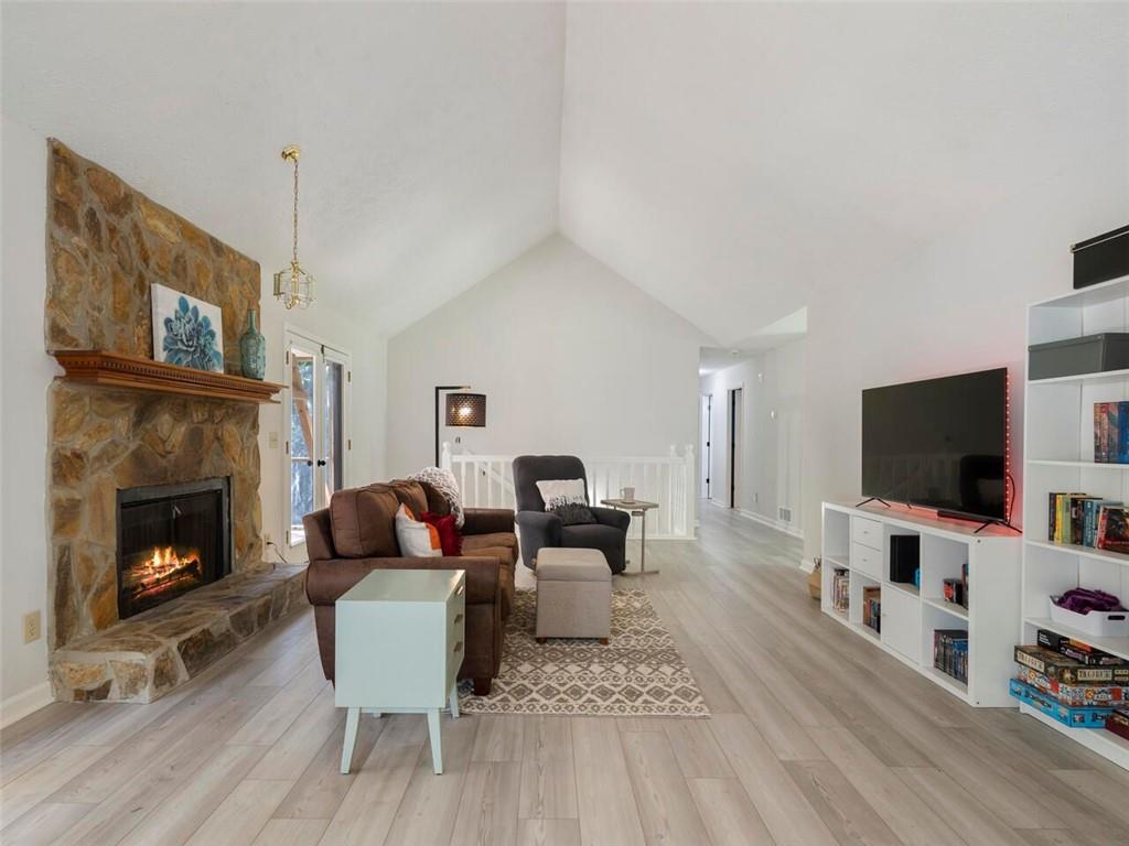 4636 Lou Ivy Road