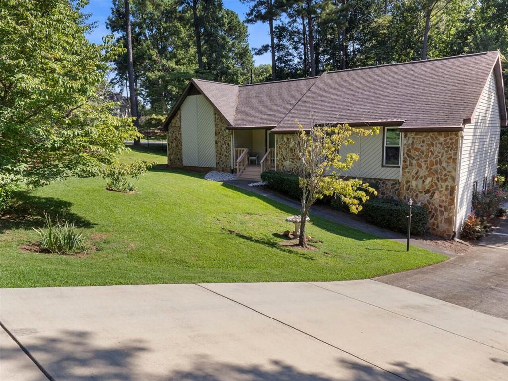4636 Lou Ivy Road
