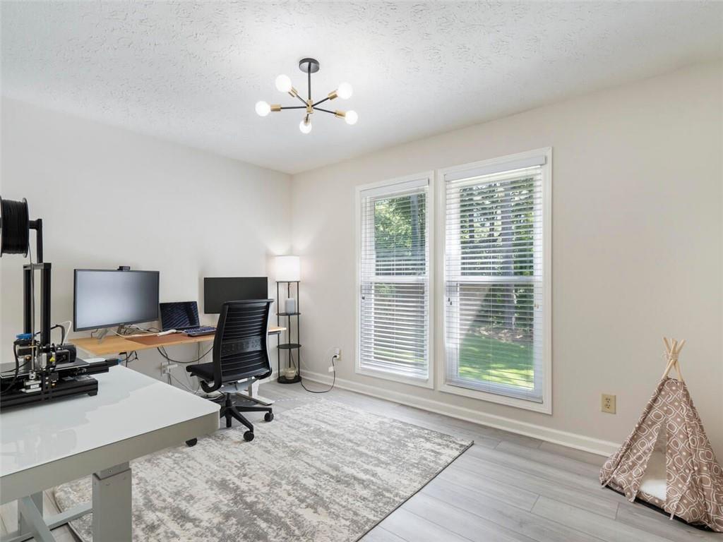 4636 Lou Ivy Road