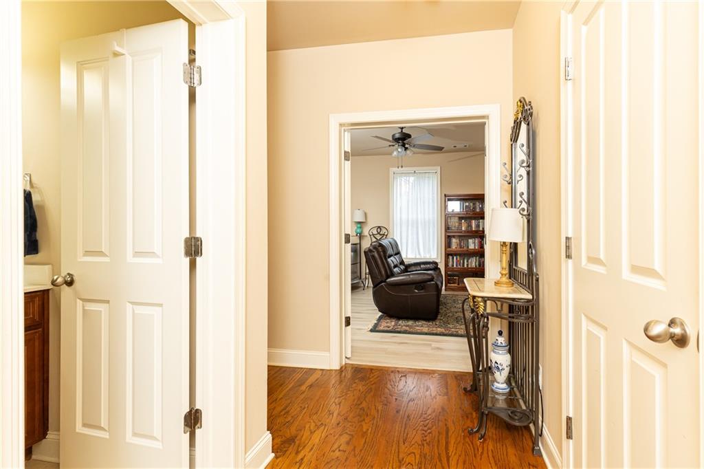 155 Alderwood Hill