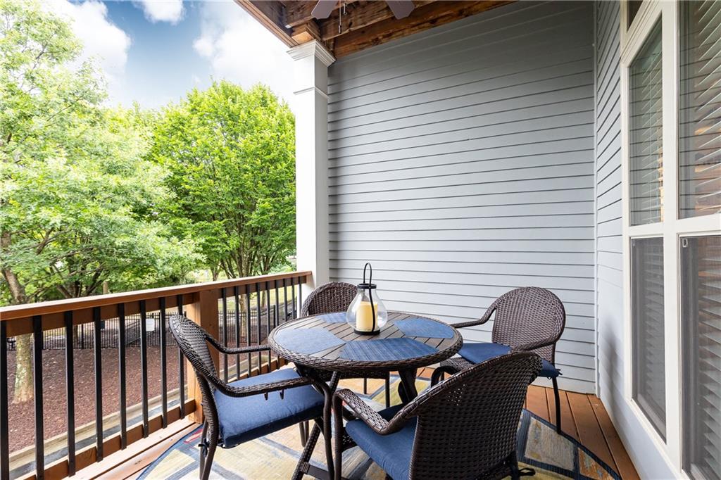 155 Alderwood Hill