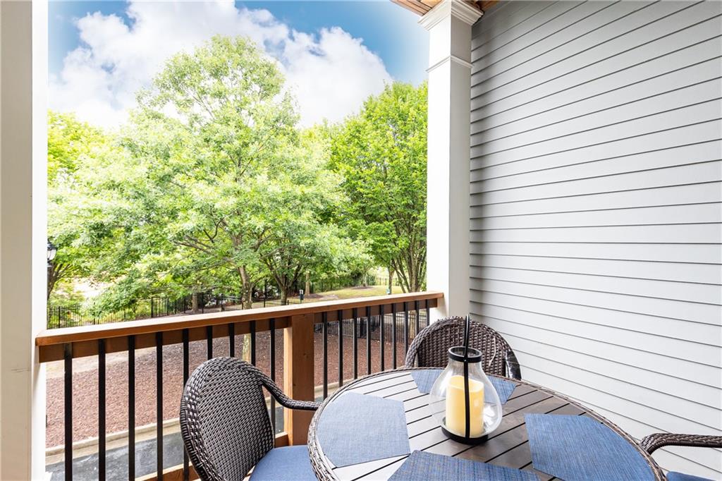 155 Alderwood Hill