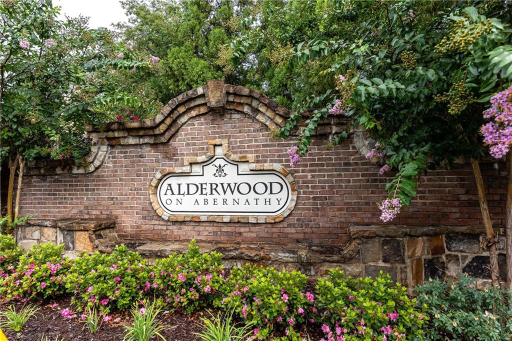 155 Alderwood Hill