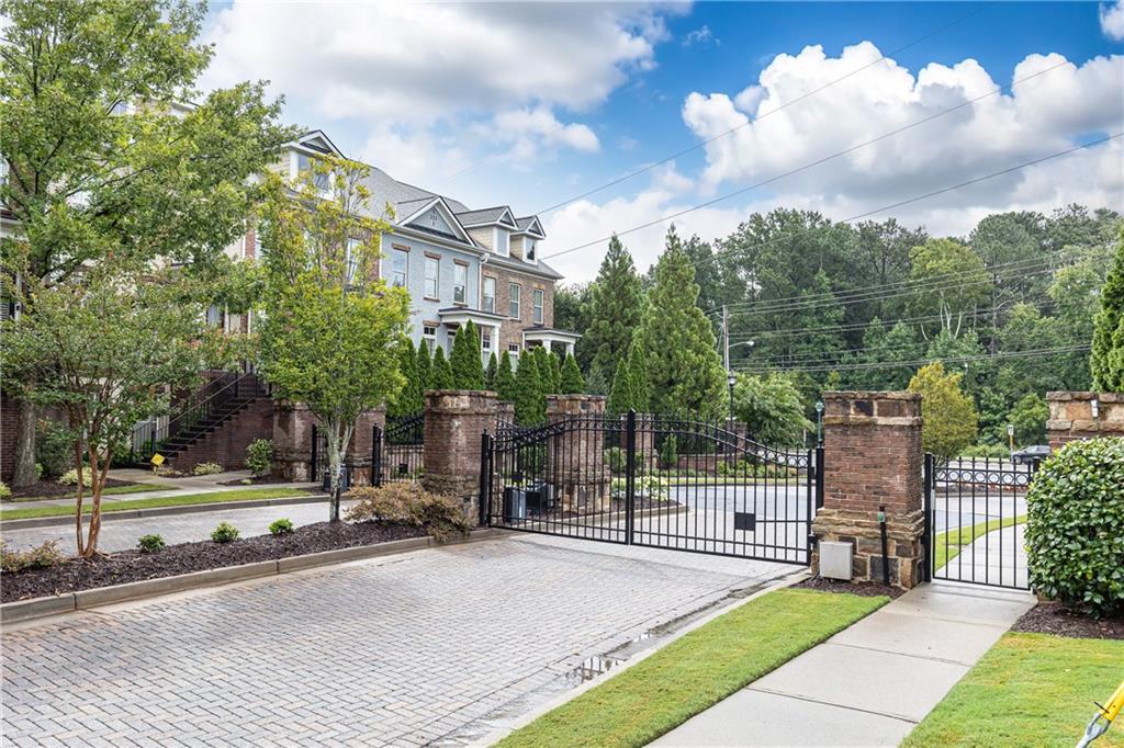 155 Alderwood Hill