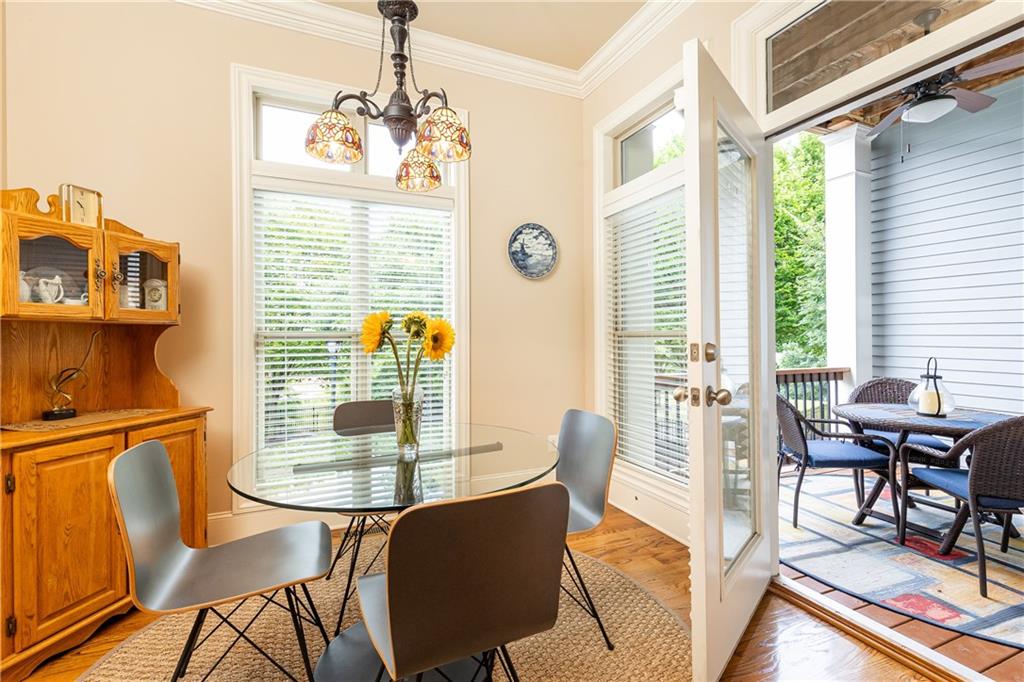 155 Alderwood Hill