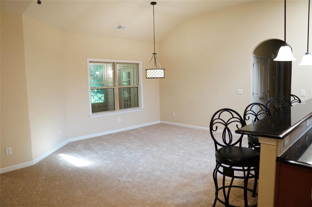 228 OAKLEAF Drive