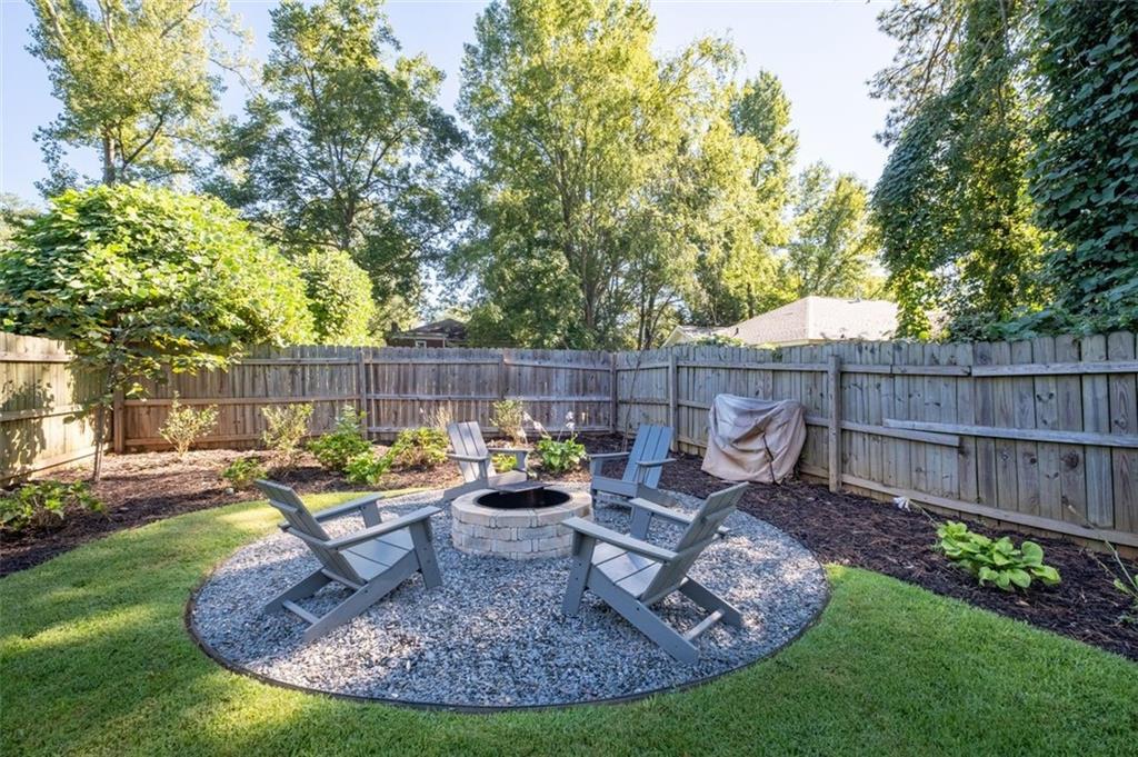 1543 Pineview Terrace