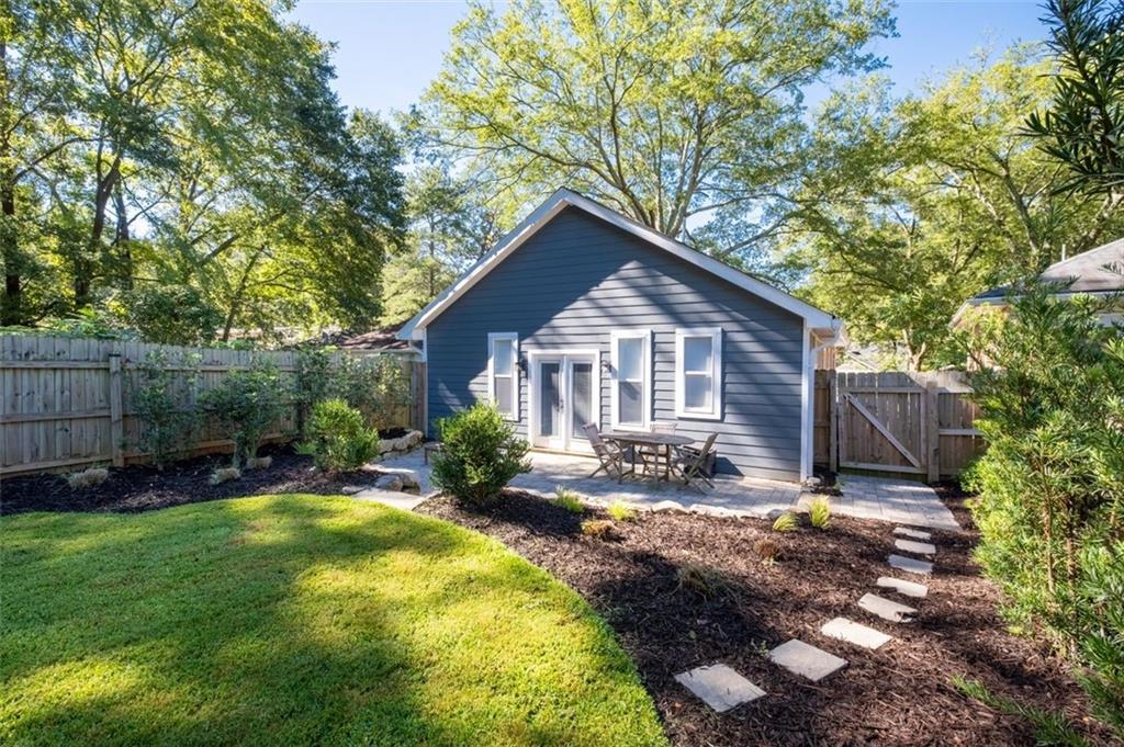1543 Pineview Terrace