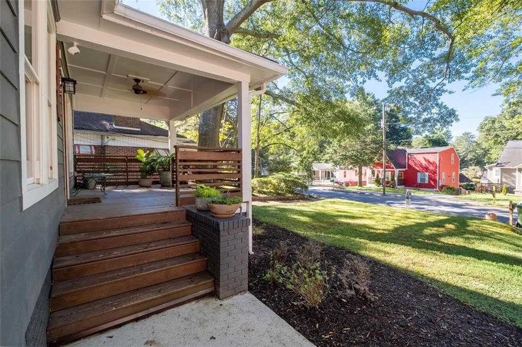 1543 Pineview Terrace