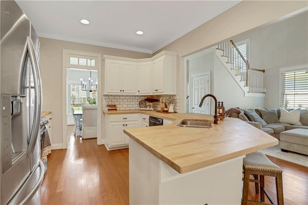 21 Lake Haven Drive