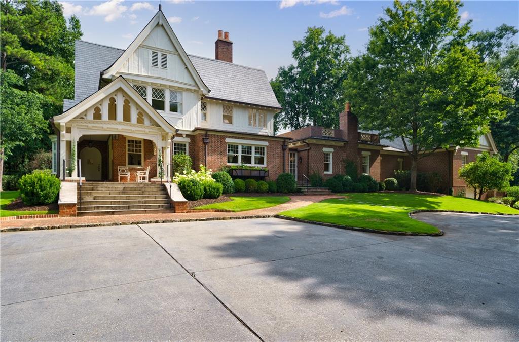 2989 Habersham Road NW