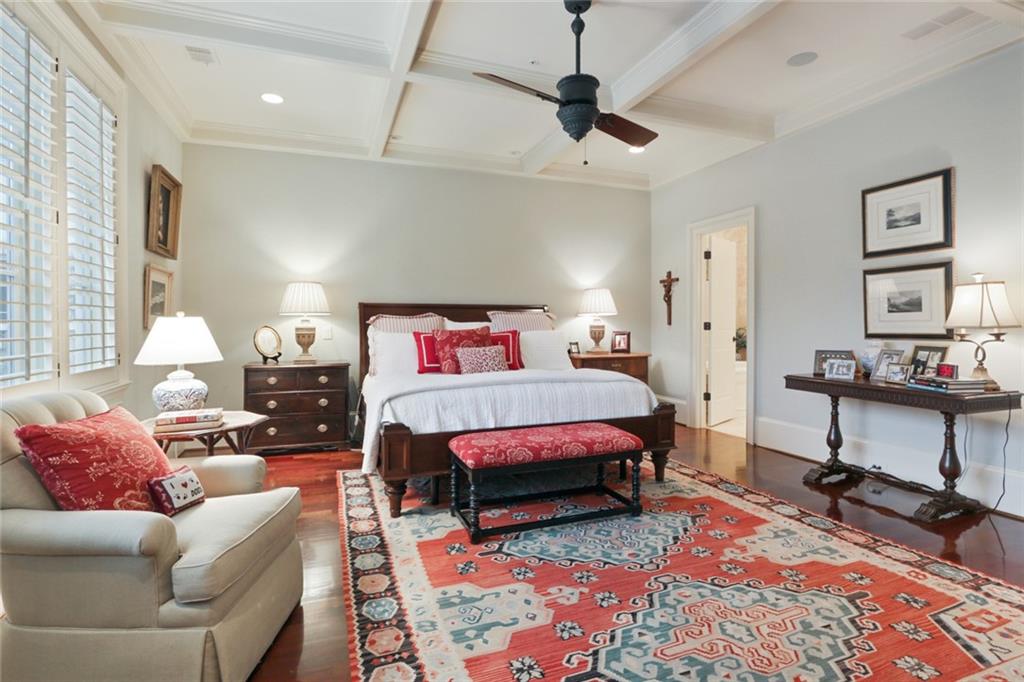 1 Drive NE Unit 205