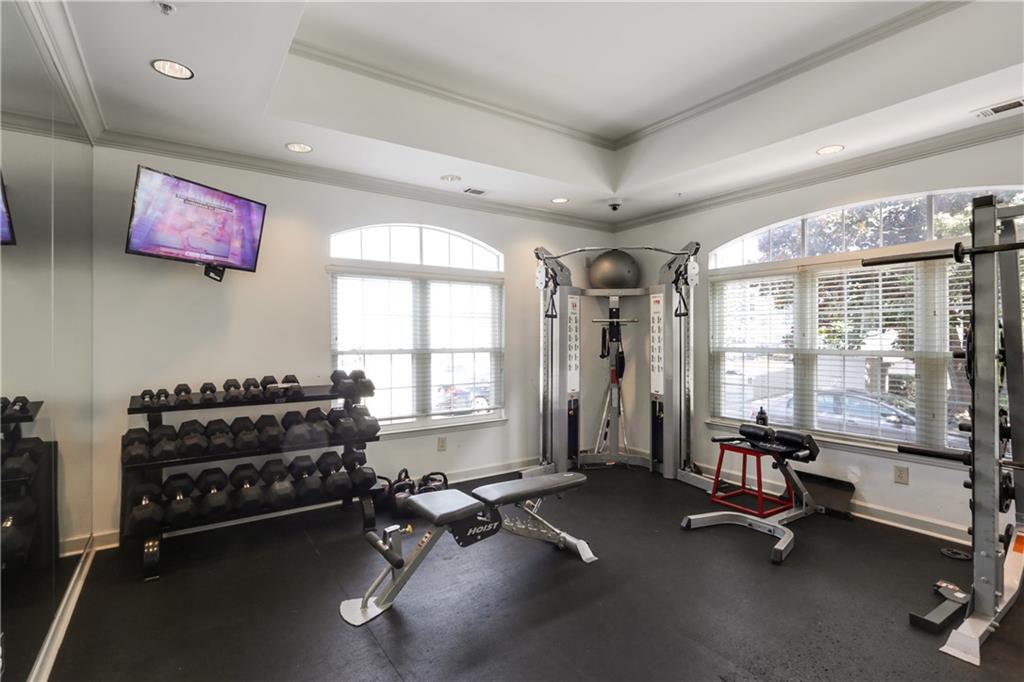 1074 Peachtree Walk NE Unit B422