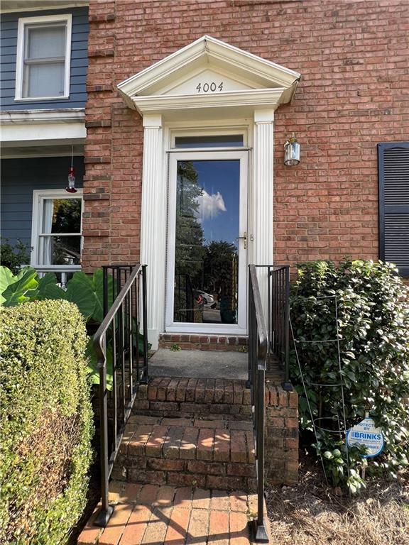 4004 Elm Street