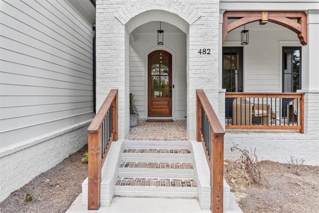 482 Mcneel Court SW