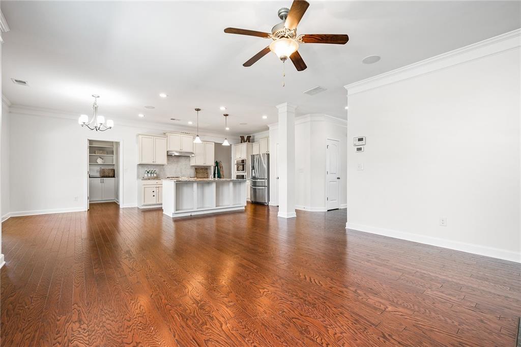 803 Melville Place