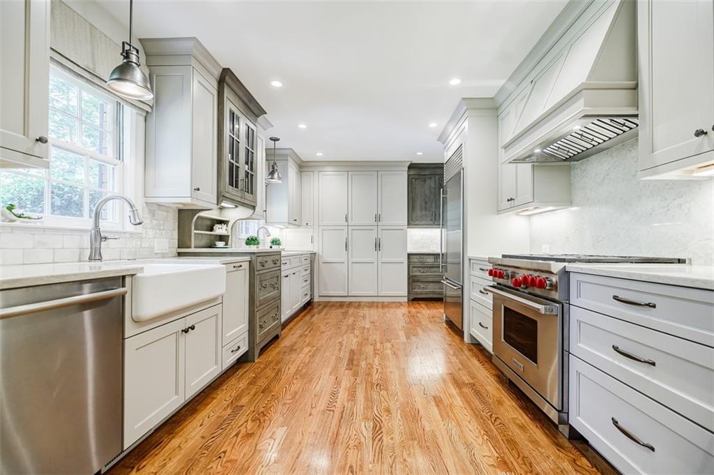 1585 Bakers Glen Drive