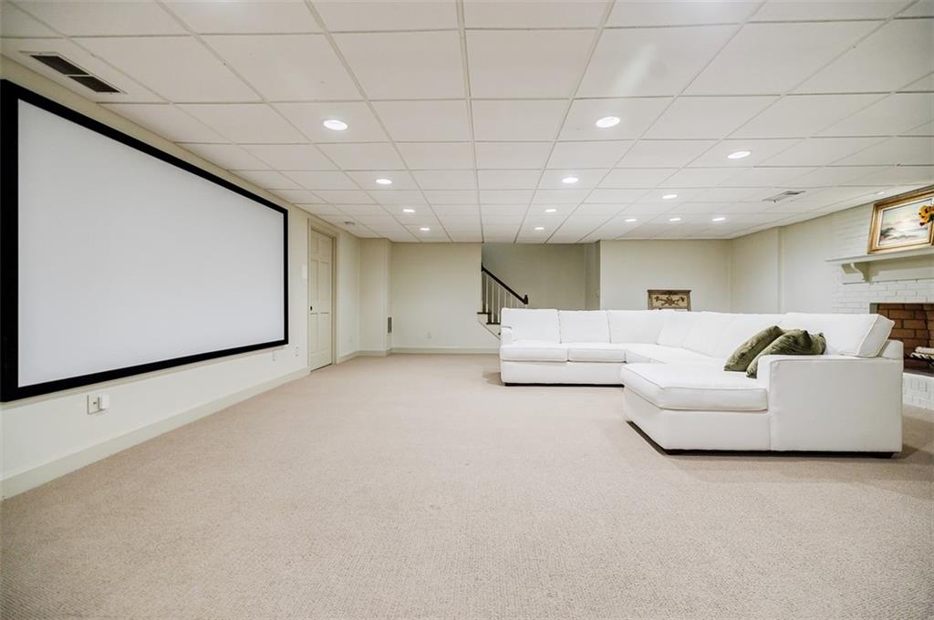 1585 Bakers Glen Drive