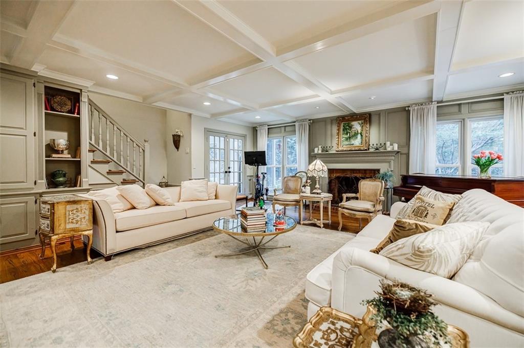 1585 Bakers Glen Drive
